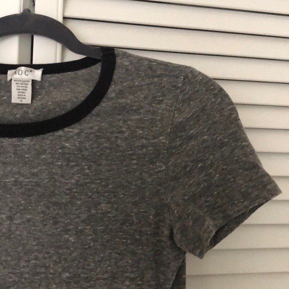 Basic tee - Picture 3 of 4